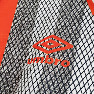 Camiseta Chelsea 1995 Retro Visita - detalle tejido y patrón