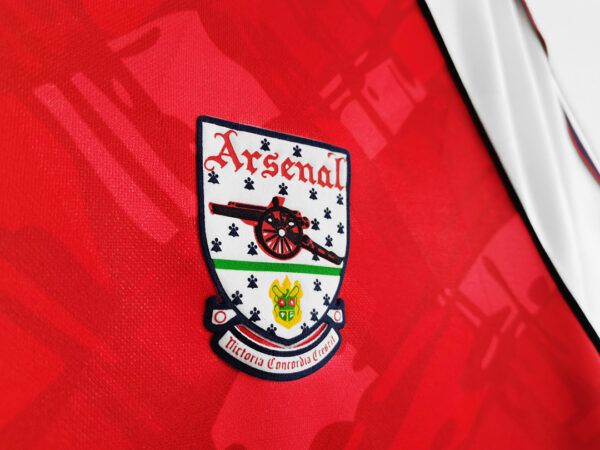Camiseta Arsenal 1986 Local - detalle manga y franjas