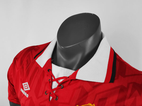 Camiseta Manchester United 1994/96 Local Retro - detalle patron tejido