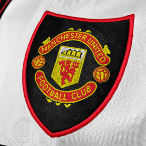 Camiseta Manchester United 1994/1996 Retro Local - detalle manga
