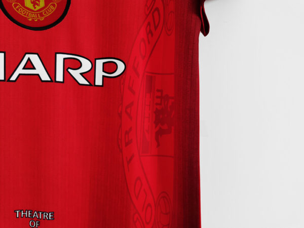 Camiseta Manchester United 2006/07 Retro Local - detalle textura