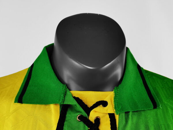 Camiseta Manchester United 1986 Retro Alternativa - detalle del tejido texturizado
