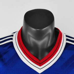 Camiseta Manchester United 1992 Retro Visita - vista frontal lateral derecha