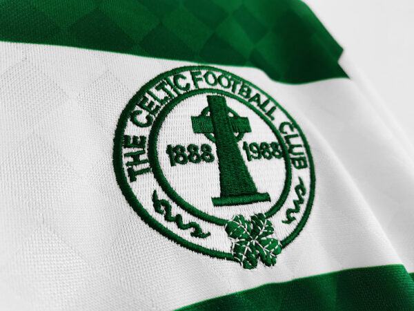 Camiseta Celtic FC 1995 Retro Visita Manga Larga - detalle tejido y costuras