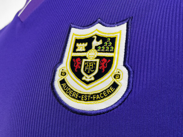 Camiseta Derby County 1996 Retro Alternativa - detalle tela y costuras