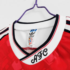 Camiseta Arsenal 1986 Local - detalle textura de tela