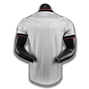 Camiseta Manchester United 1993/94 Visita Retro - detalle bajo de la camiseta