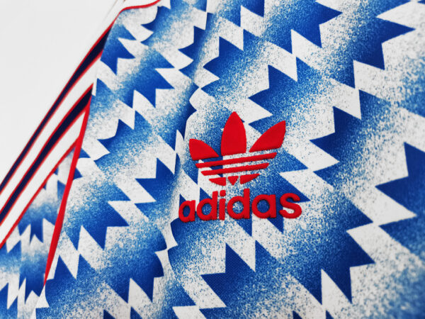 Camiseta Manchester United 1997 Local - detalle costuras