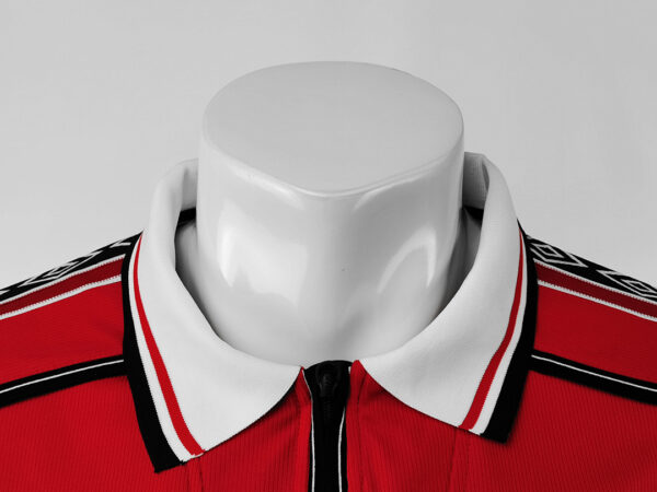 Camiseta Manchester United 2000/02 Retro Local Manga Larga - detalle