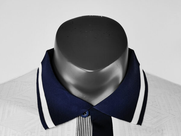 Camiseta Tottenham Hotspur 1998 Retro Visita - vista frontal derecha