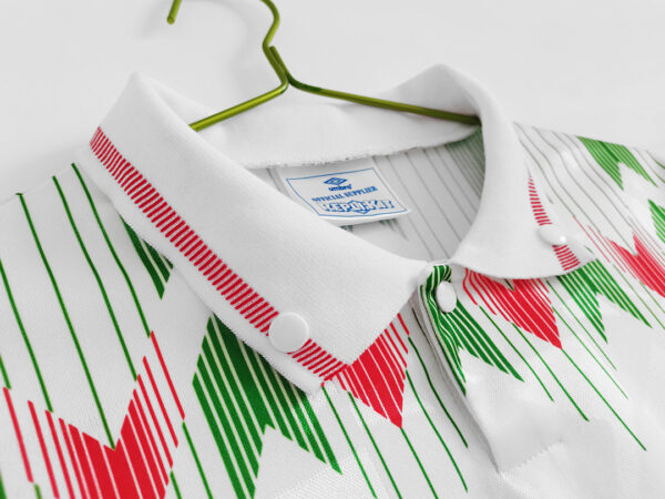 Camiseta Holanda 1990/1992 Retro Local - detalle manga
