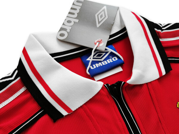 Camiseta Manchester United 1993 Retro Local - vista lateral