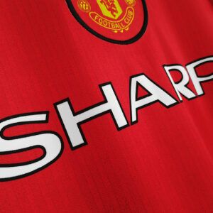 Camiseta Manchester United 2006/07 Retro Local - detalle dobladillo