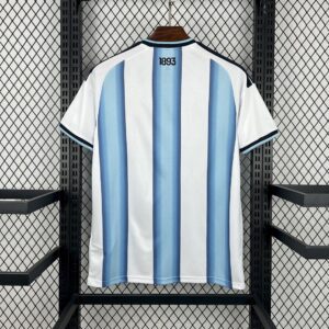 Camiseta Argentina Mundial 2026 Local - detalle escudo