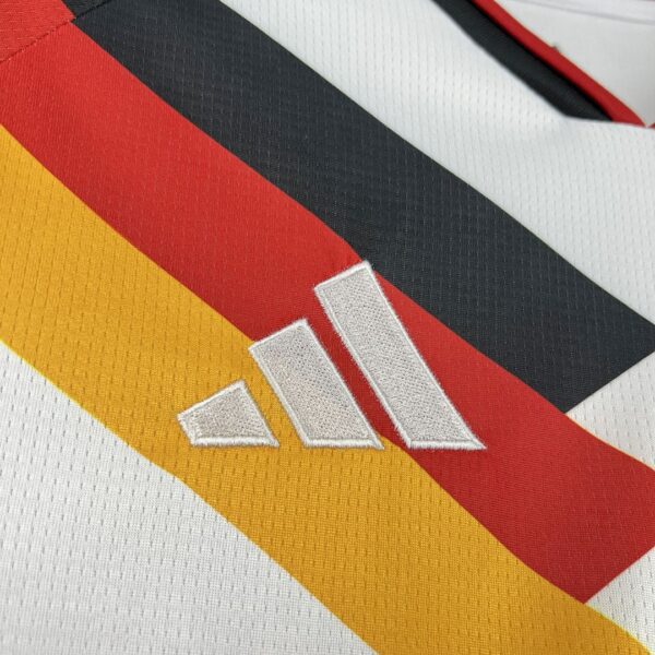 Camiseta Alemania Mundial 2026 Pre-Partido Manga Larga - detalle tejido