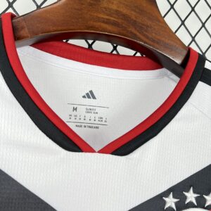 Camiseta Alemania Mundial 2026 Pre-Partido Manga Larga - vista general