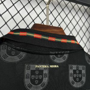 Camiseta Portugal Mundial 2026 Visita Niño - vista lateral izquierda
