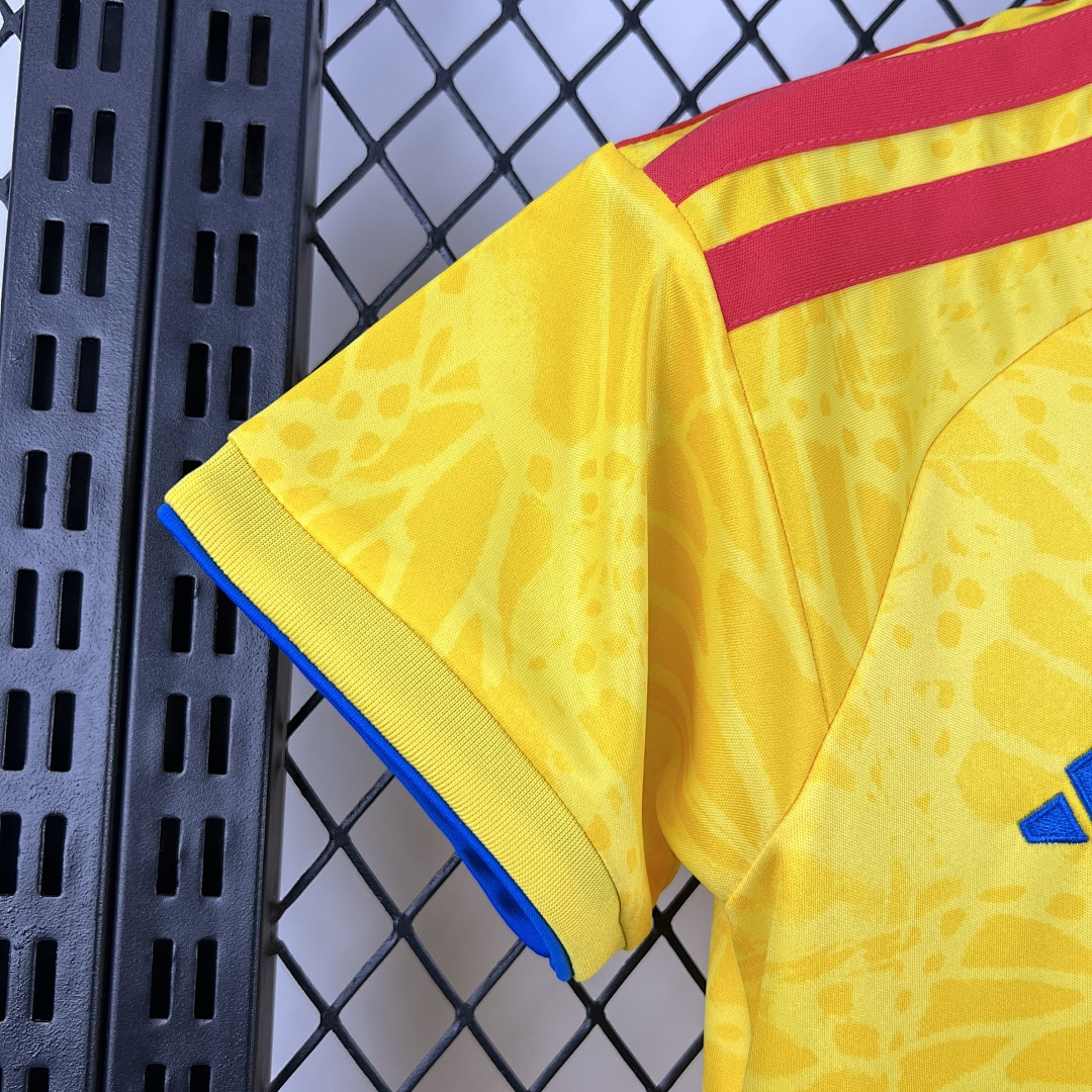 Camiseta Colombia Mundial 2026 Local - detalle de los shorts
