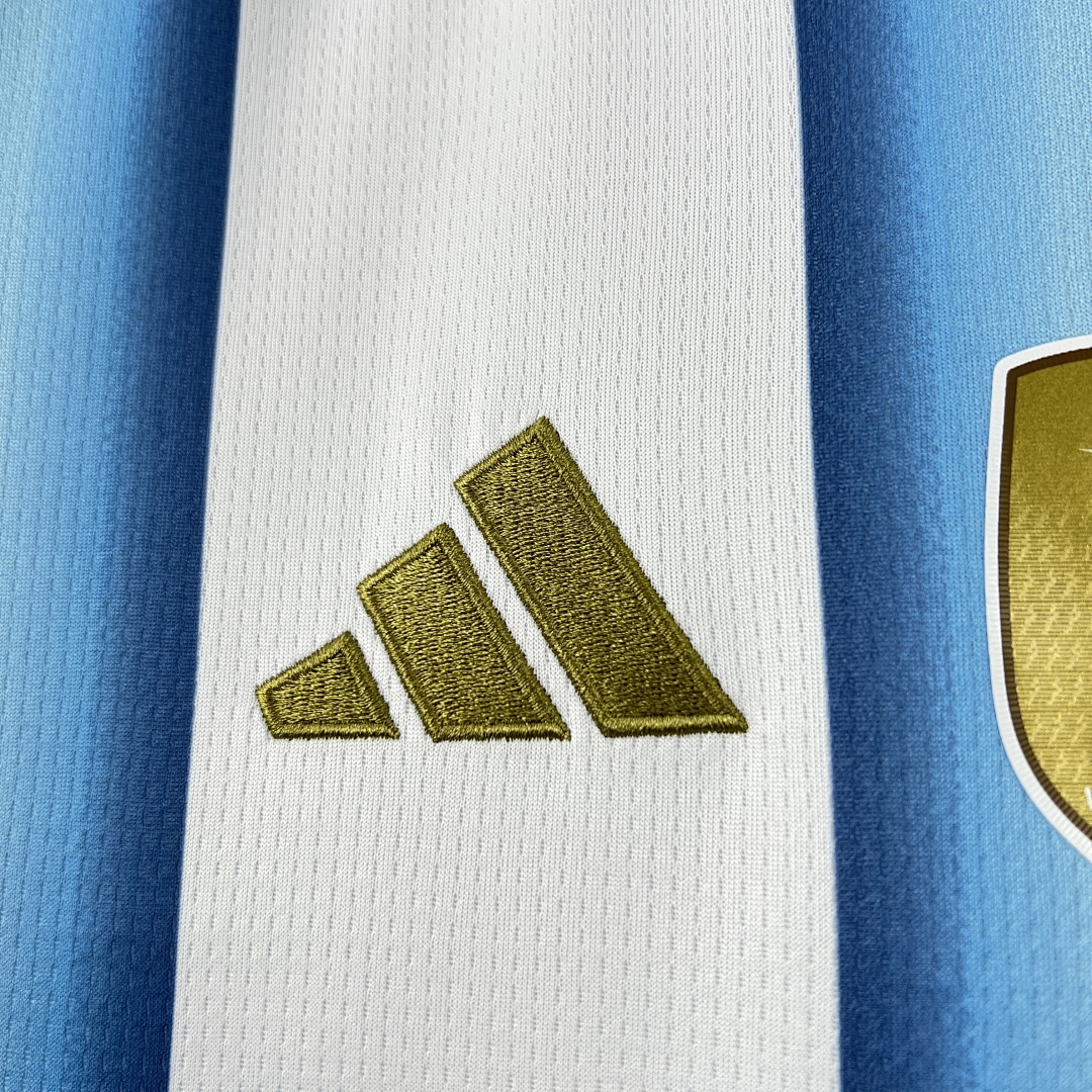 Camiseta Argentina Mundial 2026 Local Version Jugador - vista lateral