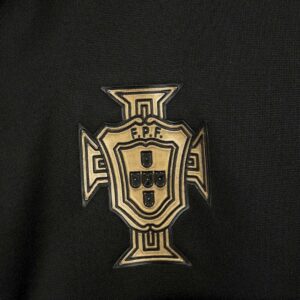 Chaqueta Portugal Mundial 2026 Entrenamiento Niño - prenda plegada