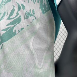 Camiseta Portugal Mundial 2026 Local - vista lateral izquierda