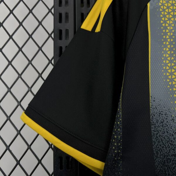 Camiseta Argelia Mundial 2026 Pre-Partido - detalle patrón franjas