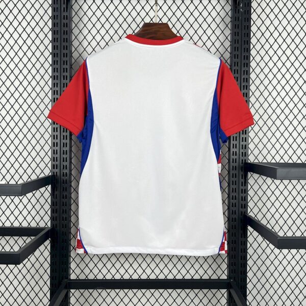 Camiseta Croacia Mundial 2026 Local - detalle escudo