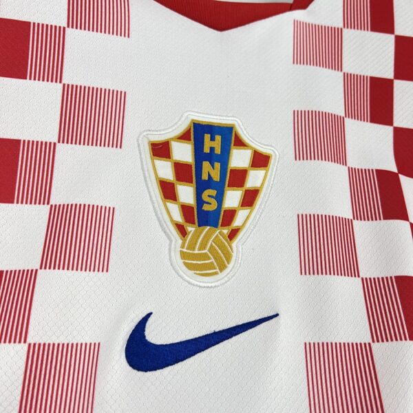 Camiseta Croacia Mundial 2026 Local - detalle