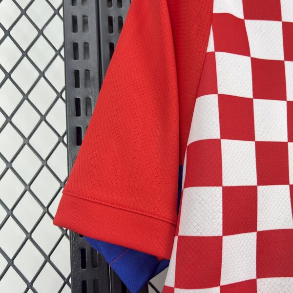 Camiseta Croacia Mundial 2026 Local - detalle