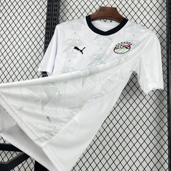 Camiseta Egipto Mundial 2026 Local - detalle textura