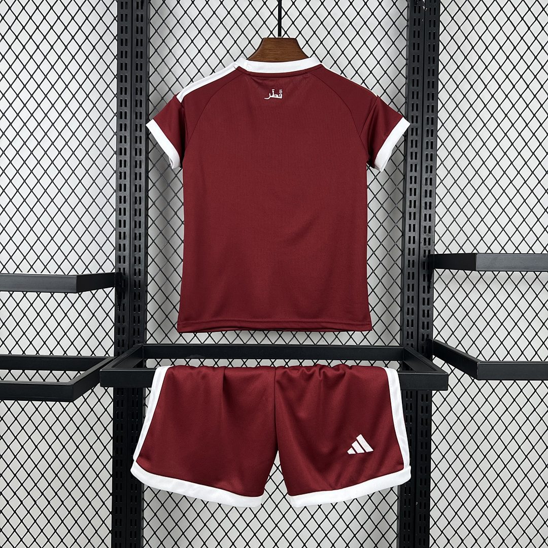 Camiseta Qatar Mundial 2026 Local Niño - vista frontal