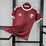 Camiseta Qatar Mundial 2026 Local - vista frontal