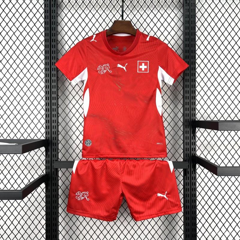 Camiseta Suiza 2026 Local - vista frontal del conjunto