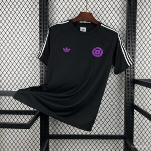 Camiseta Chile Local Adidas Originals Negra - vista frontal