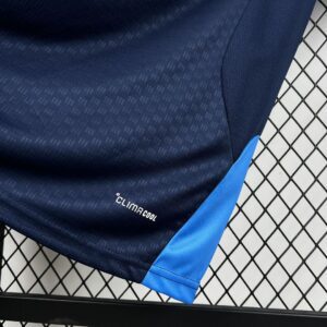 Camiseta Colombia 2026 Local - detalle escudo