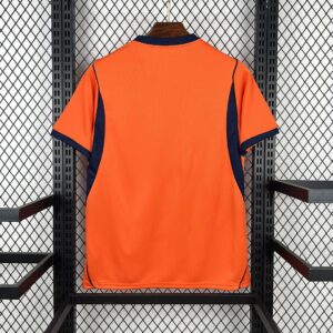 Camiseta Paises Bajos 2026 Pre-Partido - detalle escudo