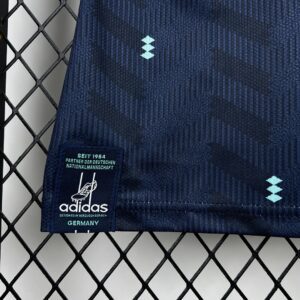 Camiseta Alemania Mundial 2026 Visita Mujer - detalle escudo