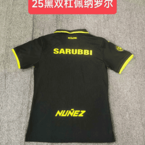Camiseta Peñarol 2024/25 Local - detalle escudo