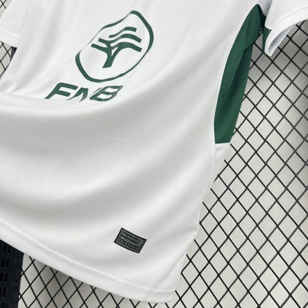 Camiseta Sudáfrica Springbok 2026 Local - detalle escudo
