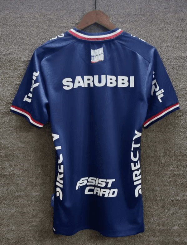 Camiseta Club Nacional de Football 2025/26 Tercera - detalle escudo