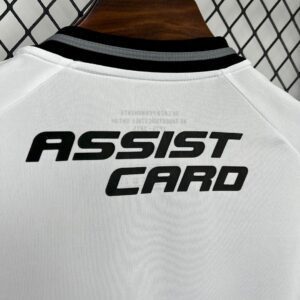 Camiseta Colo Colo 2025/26 Local - detalle escudo