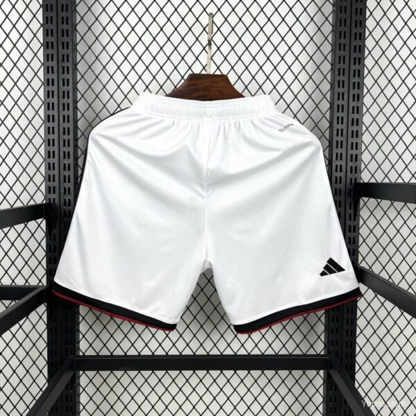 Short Alemania Mundial 2026 Local - detalle escudo