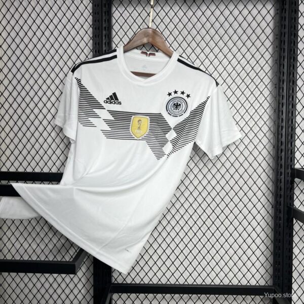 Camiseta Alemania 2026 Local - detalle escudo
