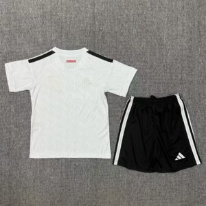 Camiseta Colo Colo 2026/27 Local Niño - detalle escudo
