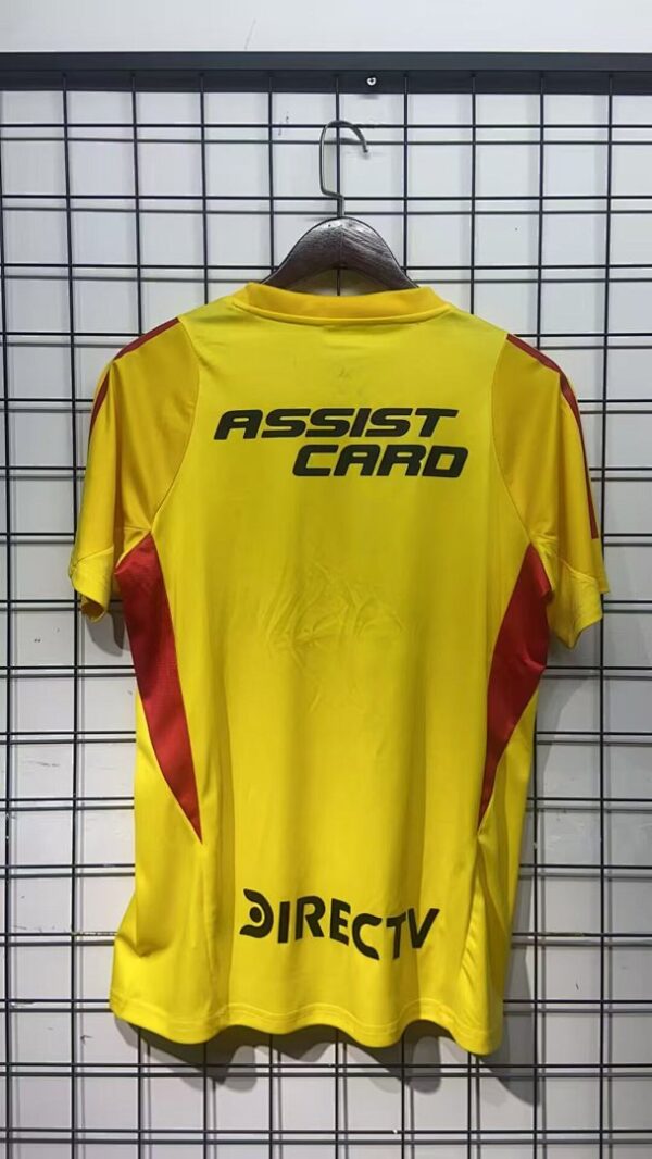 Camiseta Colo-Colo 2025/2026 Arquero - detalle escudo
