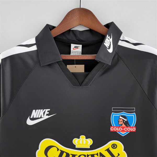 Camiseta Colo-Colo 1995 Visita Manga Larga - detalle escudo