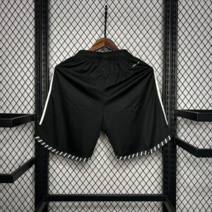 Short Colo Colo 2024/25 Local - detalle escudo