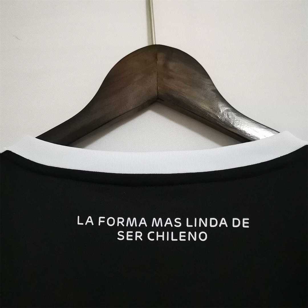 Camiseta Colo-Colo 2022/23 Visita Mujer - detalle escudo