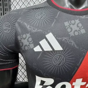 Camiseta River Plate 2026/2027 Especial Version Jugador - detalle escudo