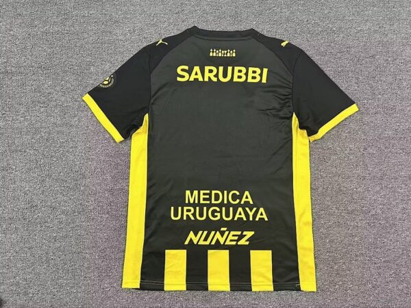Camiseta Peñarol 2026/27 Local - detalle escudo
